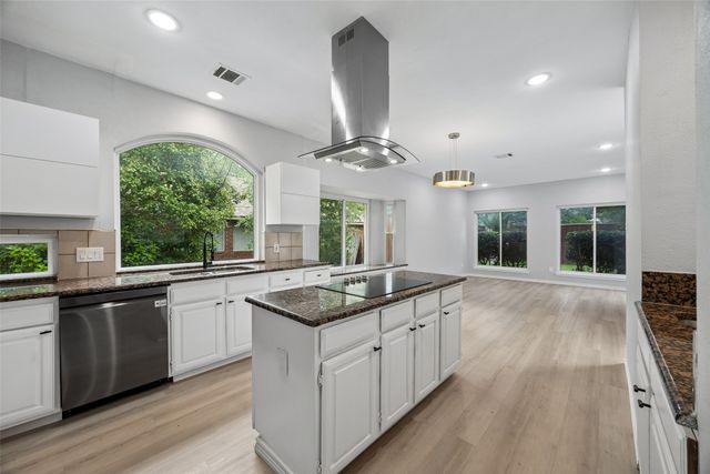 3628 Worthington Way, Plano, TX 75023