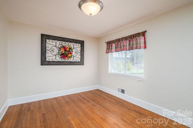 1606 Davis Park Road, Gastonia, NC 28052