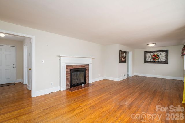 1606 Davis Park Road, Gastonia, NC 28052