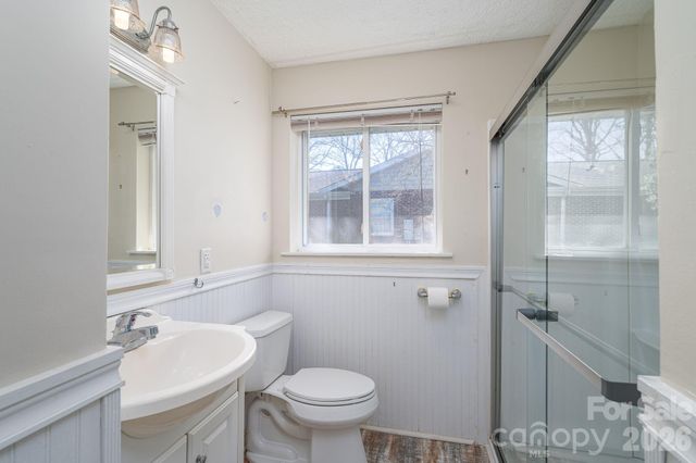 1606 Davis Park Road, Gastonia, NC 28052