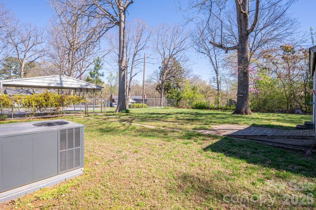 1606 Davis Park Road, Gastonia, NC 28052