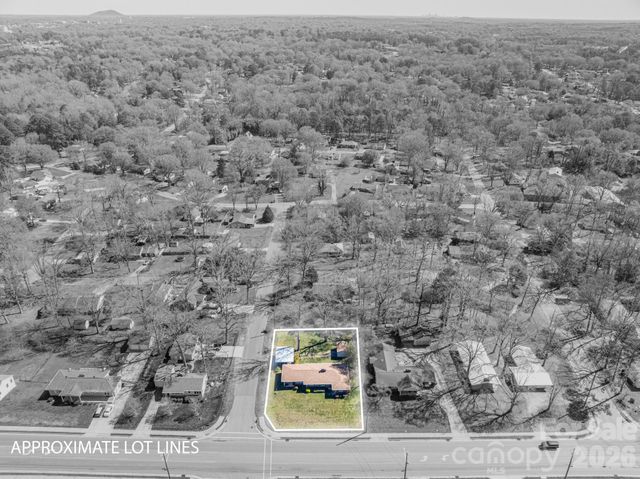 1606 Davis Park Road, Gastonia, NC 28052