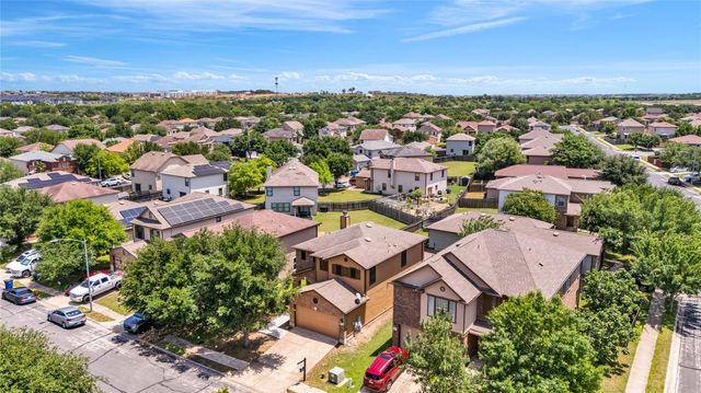 8921 Norwich Castle, Austin, TX 78747