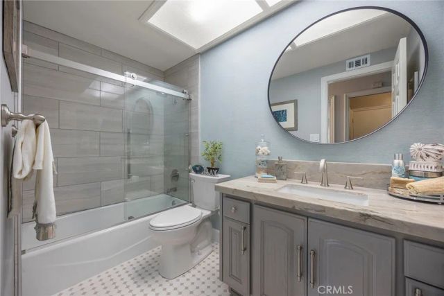 107 San Anselmo, Placentia, CA 92870