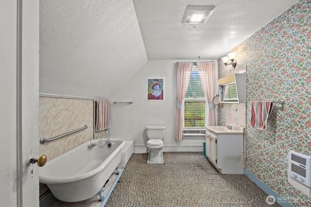 20807 Orville Road E, Orting, WA 98360