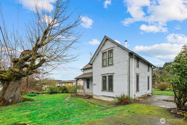 20807 Orville Road E, Orting, WA 98360