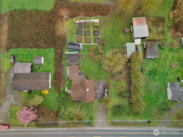 20807 Orville Road E, Orting, WA 98360