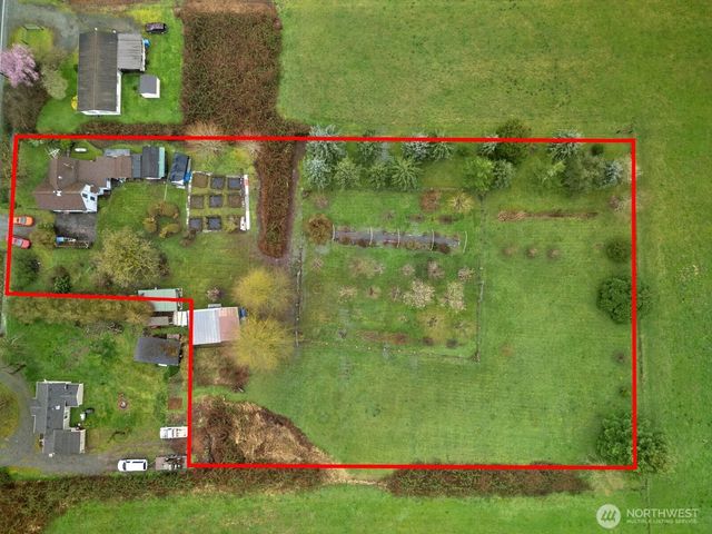 20807 Orville Road E, Orting, WA 98360