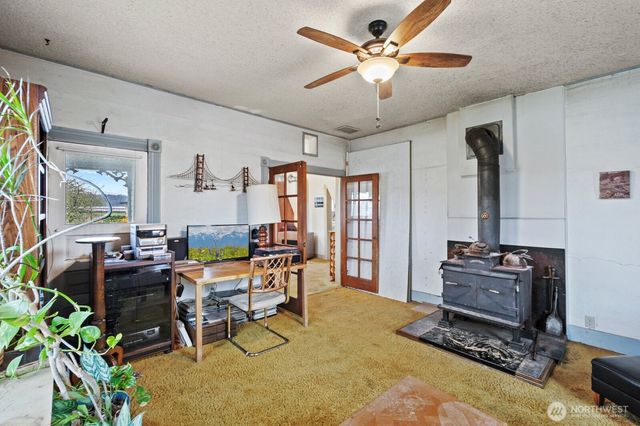 20807 Orville Road E, Orting, WA 98360