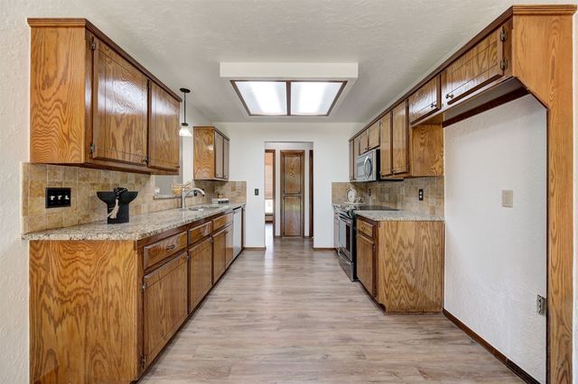 1018 NW 168th Street, Edmond, OK 73012