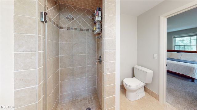 33300 Pinetree Road, Pepper Pike, OH 44124