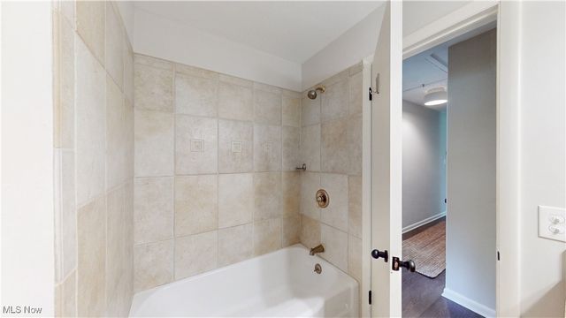 33300 Pinetree Road, Pepper Pike, OH 44124