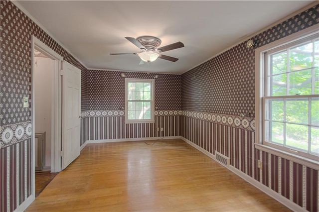 5612 Birch Street, Roeland Park, KS 66205