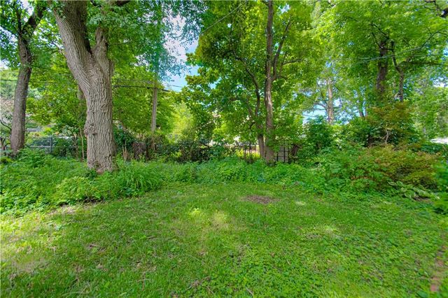 5612 Birch Street, Roeland Park, KS 66205