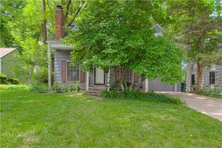5612 Birch Street, Roeland Park, KS 66205