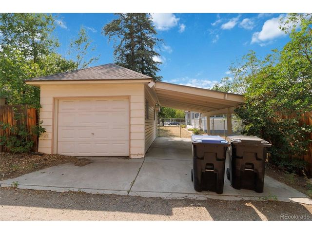 5622 Zephyr St, Arvada, CO 80002