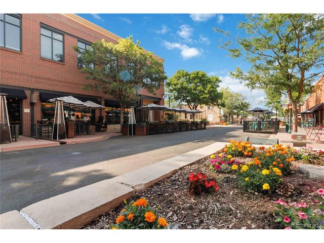 5622 Zephyr St, Arvada, CO 80002