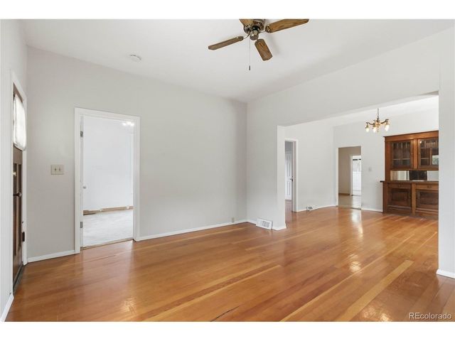 5622 Zephyr St, Arvada, CO 80002