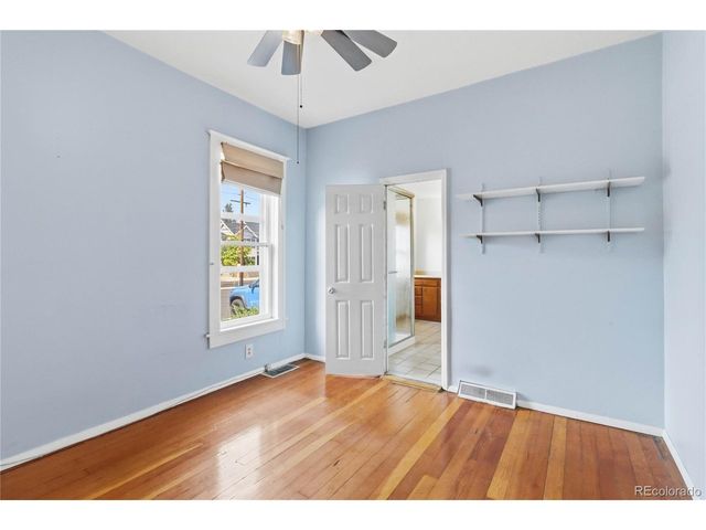 5622 Zephyr St, Arvada, CO 80002