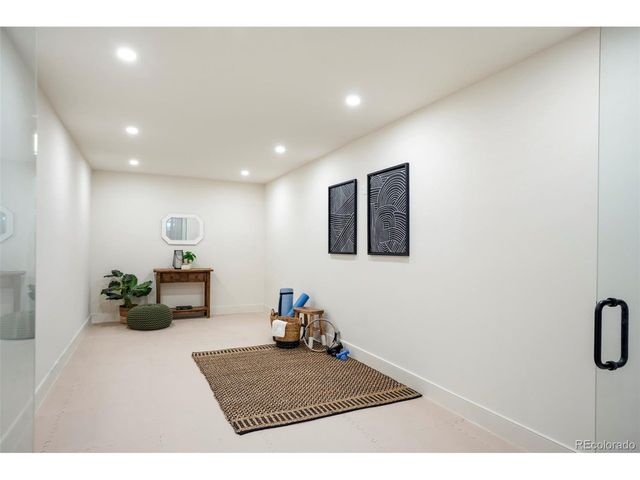 2800 S University Blvd 79, Denver, CO 80210