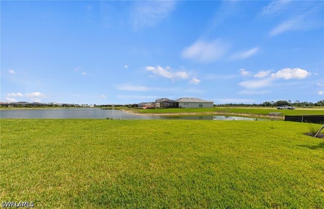 19932 Nickel TRL, Alva, FL 33920
