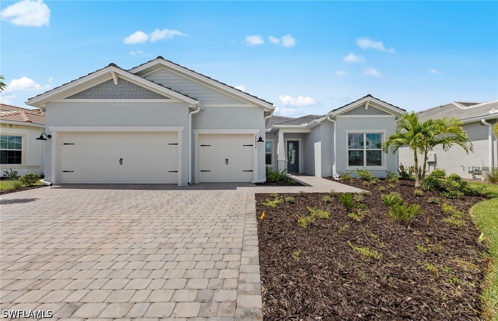 19932 Nickel TRL, Alva, FL 33920