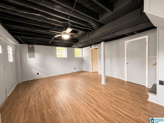 513 LYNNWOOD CIRCLE, Gardendale, AL 35217