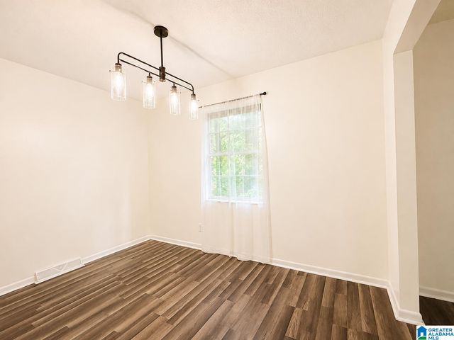 513 LYNNWOOD CIRCLE, Gardendale, AL 35217