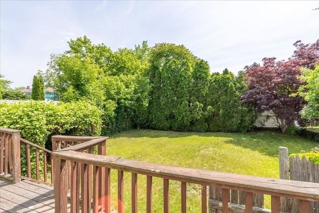 51 Flint St, Lynn, MA 01905