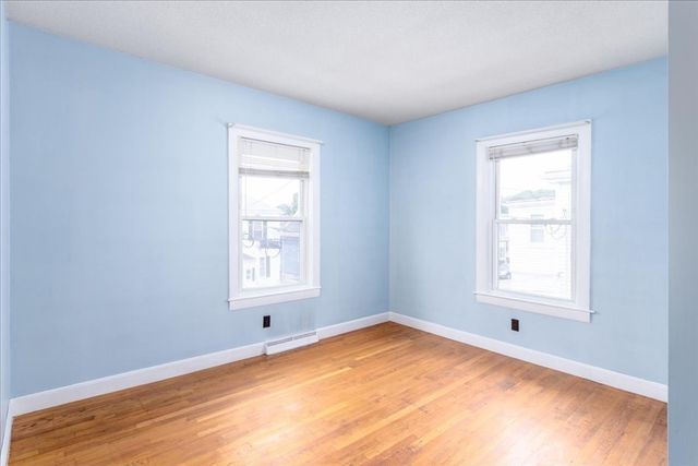 51 Flint St, Lynn, MA 01905