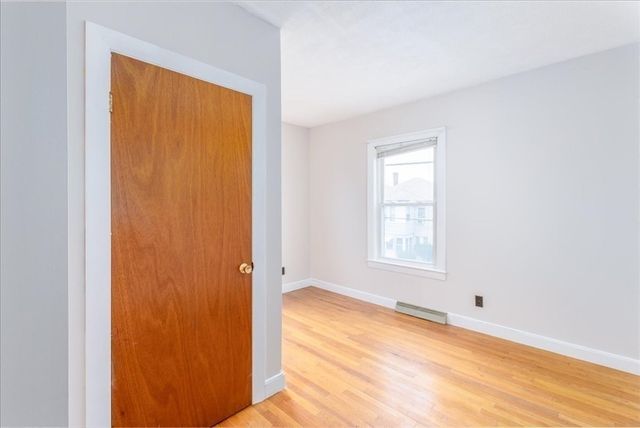 51 Flint St, Lynn, MA 01905
