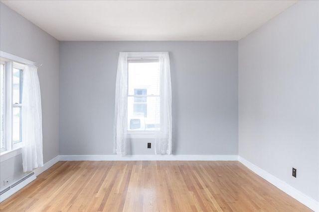 51 Flint St, Lynn, MA 01905