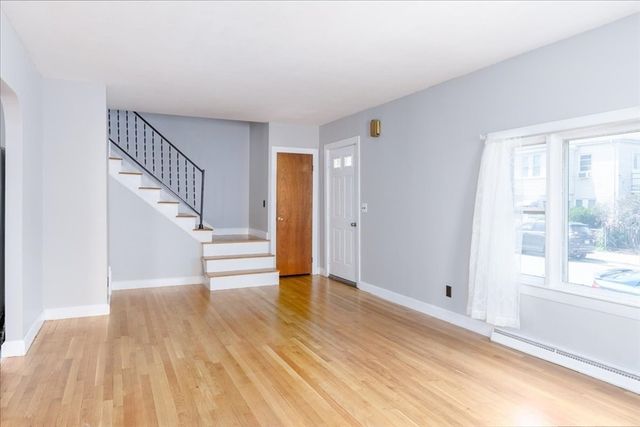 51 Flint St, Lynn, MA 01905
