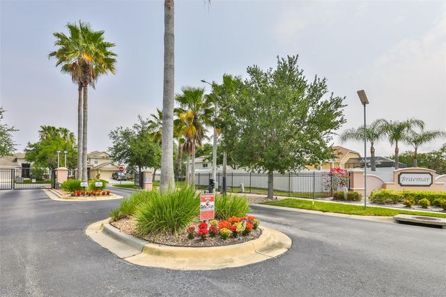 5223 CLOVER MIST DRIVE, Apollo Beach, FL 33572