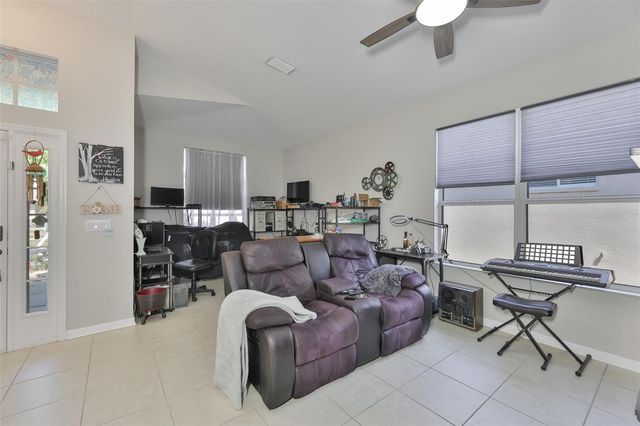 5223 CLOVER MIST DRIVE, Apollo Beach, FL 33572