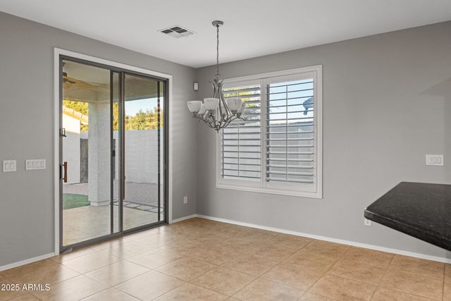 2104 E OAKLAND Street, Chandler, AZ 85225