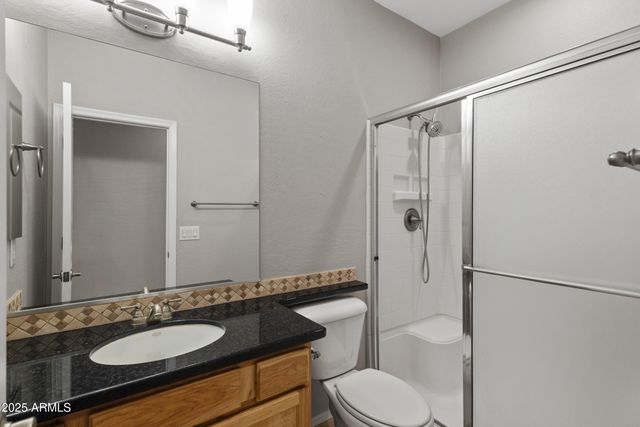 2104 E OAKLAND Street, Chandler, AZ 85225