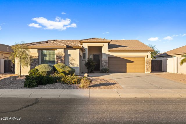 2104 E OAKLAND Street, Chandler, AZ 85225
