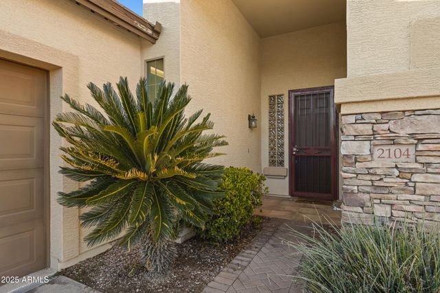 2104 E OAKLAND Street, Chandler, AZ 85225