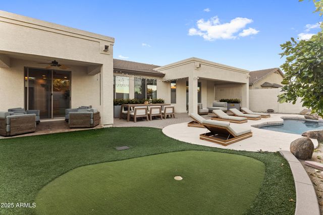 2104 E OAKLAND Street, Chandler, AZ 85225