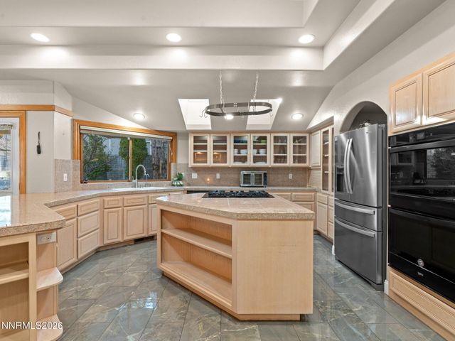 2555 S Wellington, Carson City, NV 89703