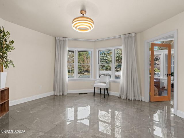 2555 S Wellington, Carson City, NV 89703