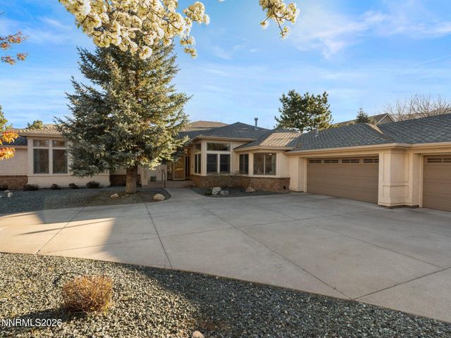 2555 S Wellington, Carson City, NV 89703