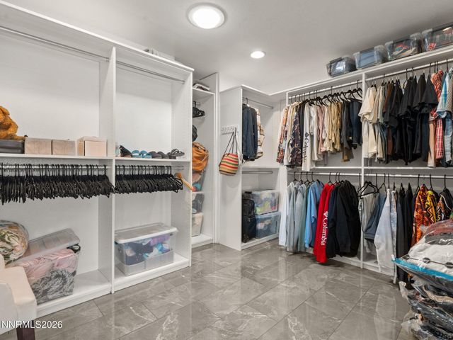 2555 S Wellington, Carson City, NV 89703