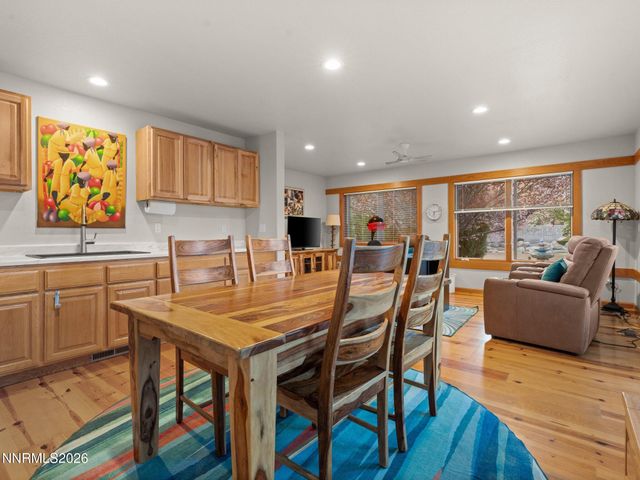 2555 S Wellington, Carson City, NV 89703