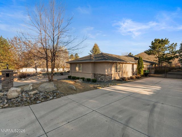 2555 S Wellington, Carson City, NV 89703