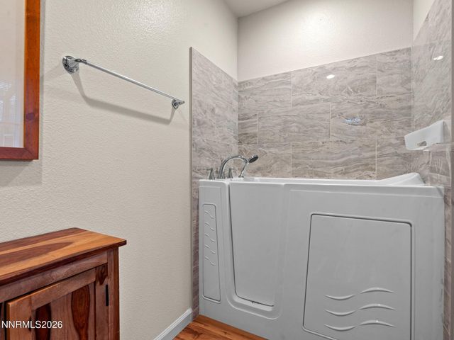 2555 S Wellington, Carson City, NV 89703