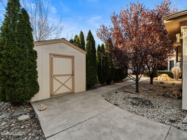 2555 S Wellington, Carson City, NV 89703
