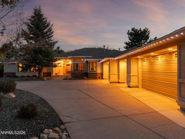 2555 S Wellington, Carson City, NV 89703