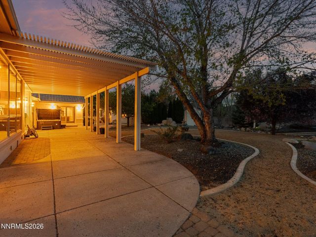 2555 S Wellington, Carson City, NV 89703